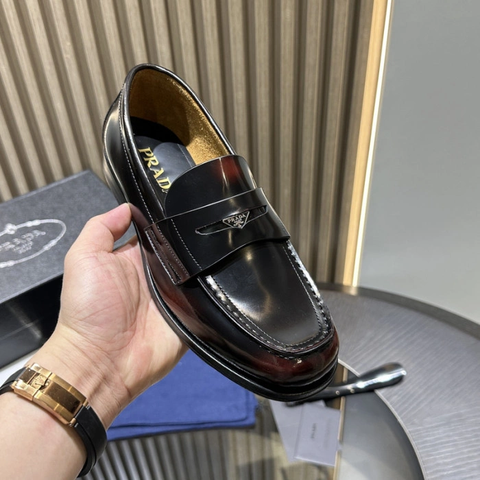 PR0DA LOAFERS