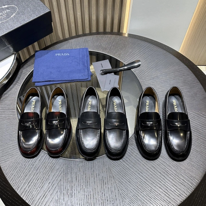 PR0DA LOAFERS