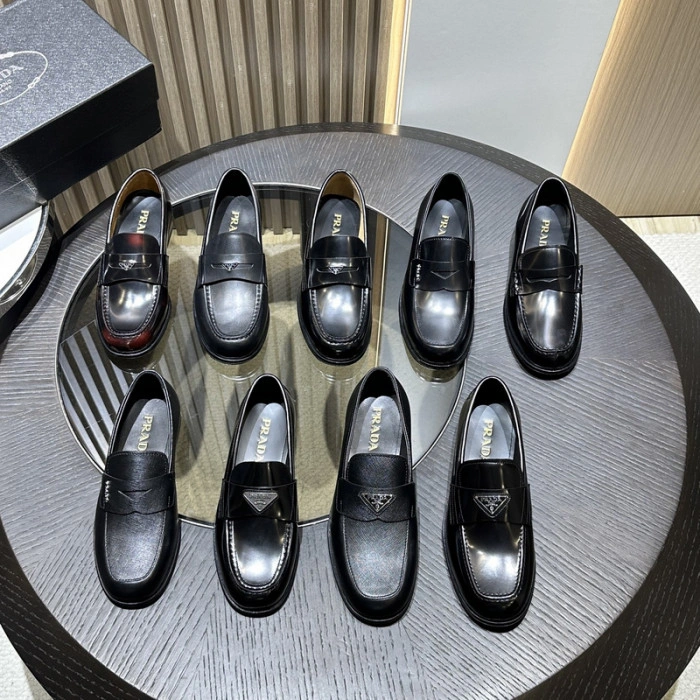 PR0DA LOAFERS