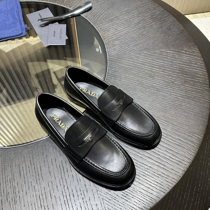 PR0DA LOAFERS