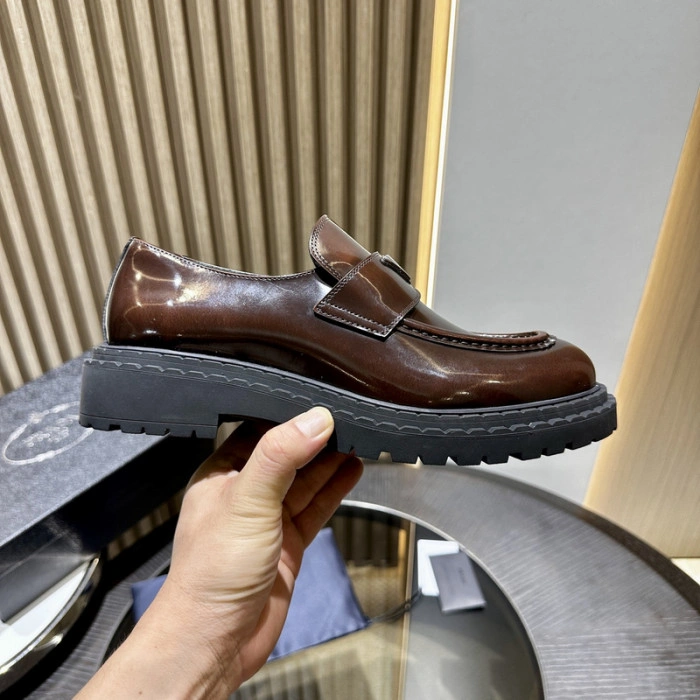PR0DA LOAFERS