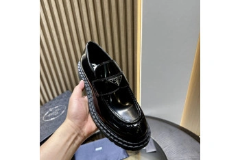 PR0DA LOAFERS