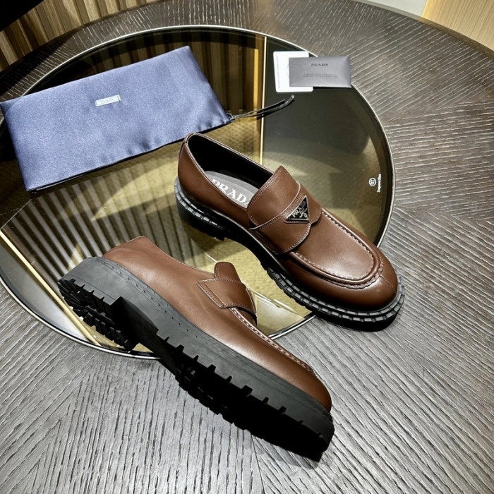 PR0DA LOAFERS