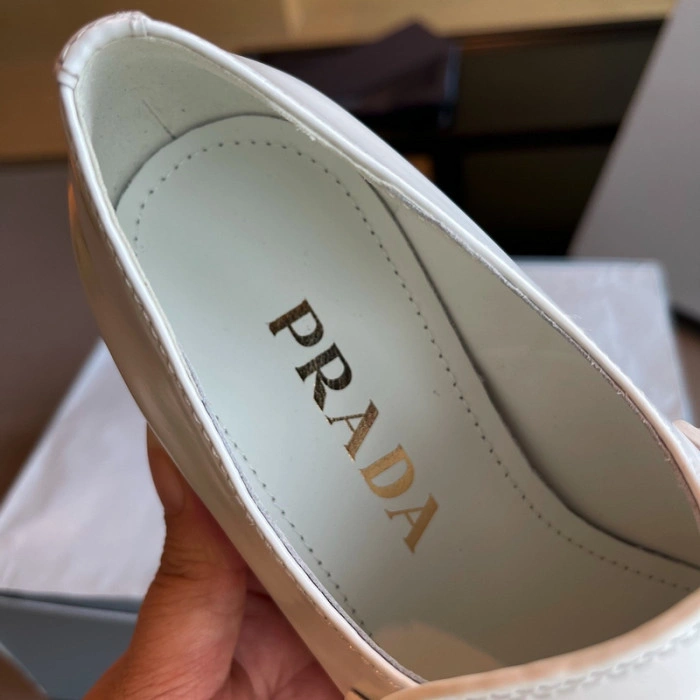PR0DA LOAFERS