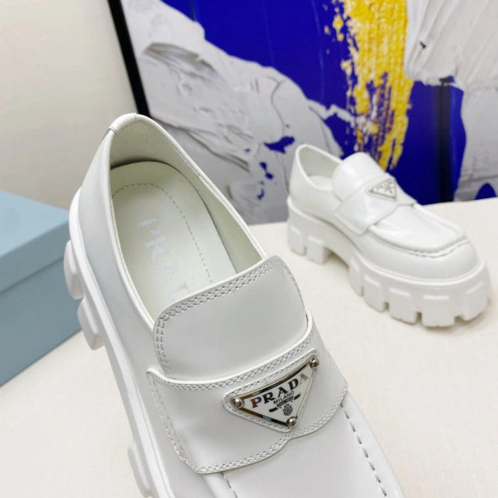 PR0DA LOAFERS