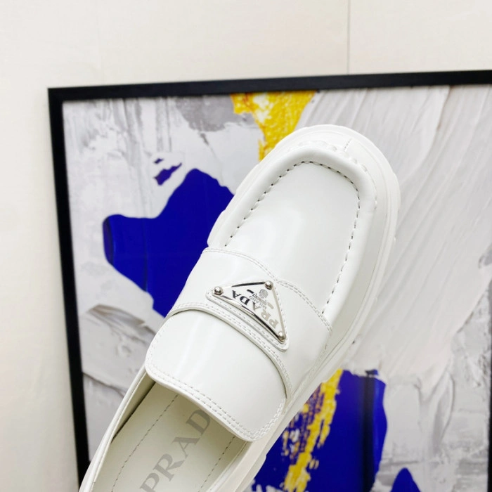 PR0DA LOAFERS