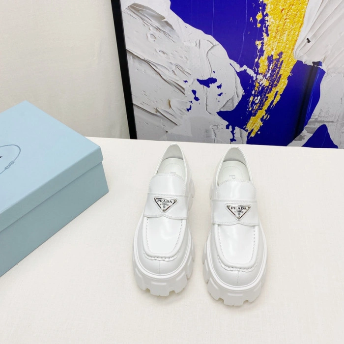 PR0DA LOAFERS