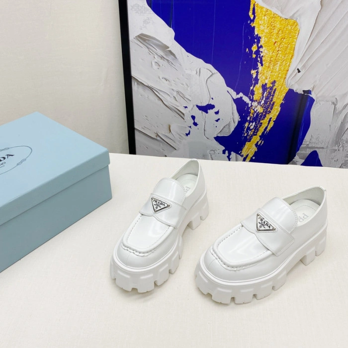 PR0DA LOAFERS