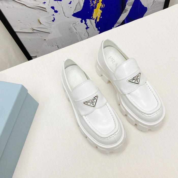 PR0DA LOAFERS