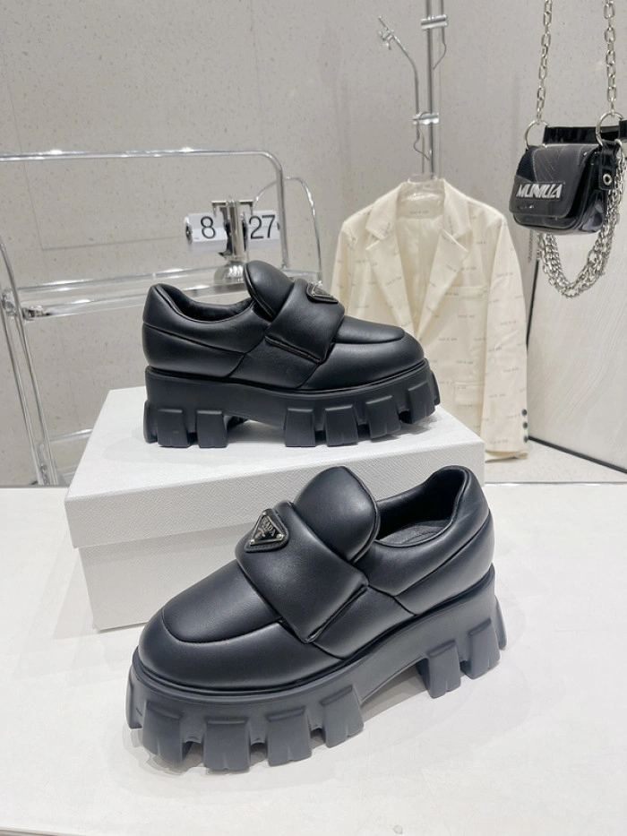 PR0DA LOAFERS