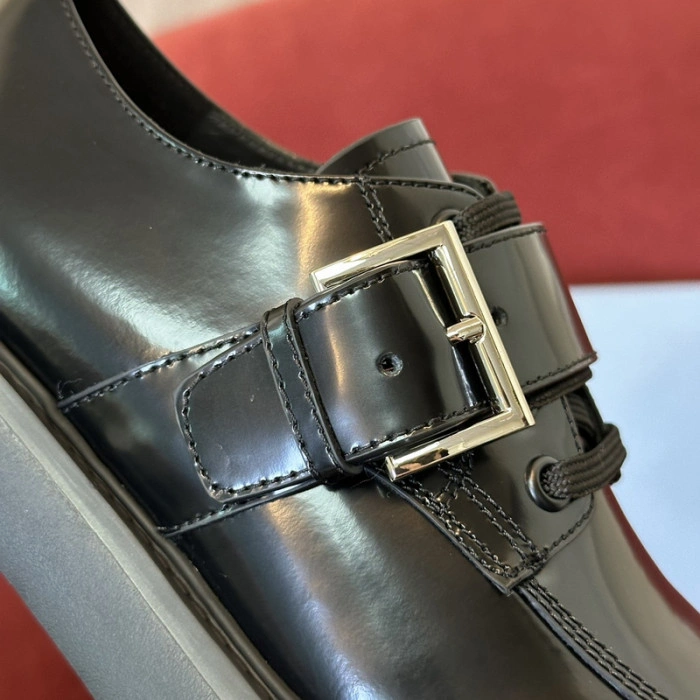 PR0DA LOAFERS