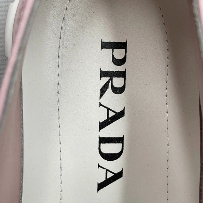 PRADA  LOW TOP SNEAKE