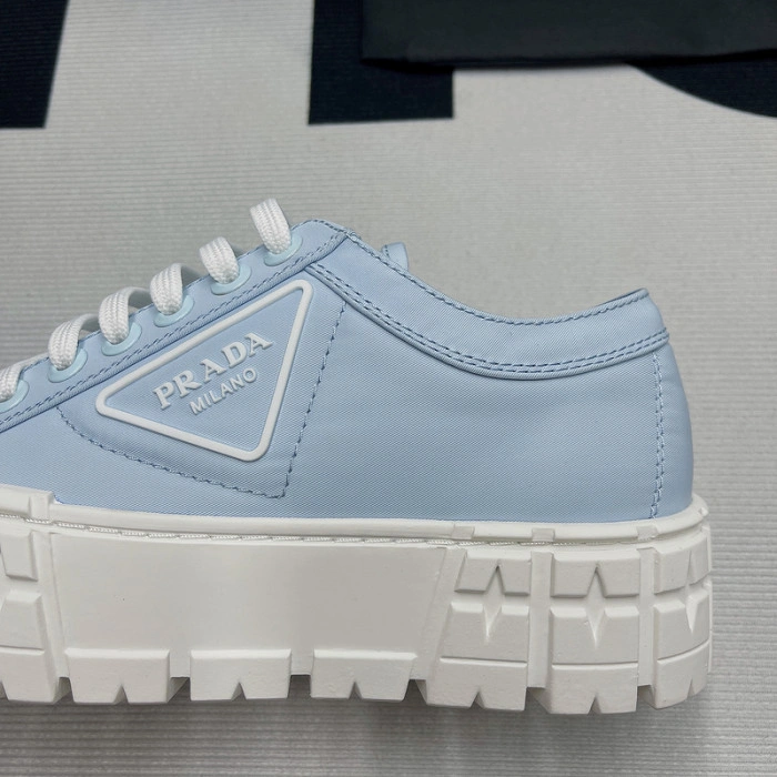 PRADA  LOW TOP SNEAKE