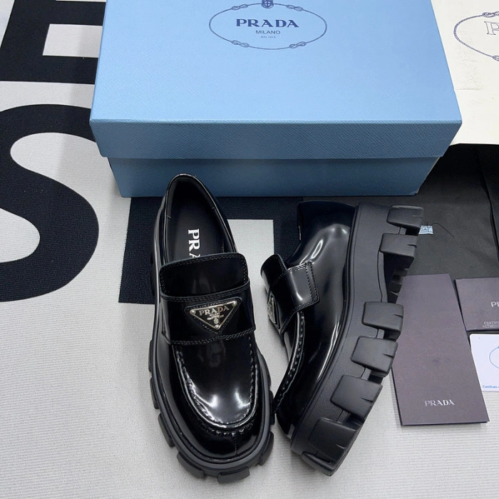 Pr0da  Loafers