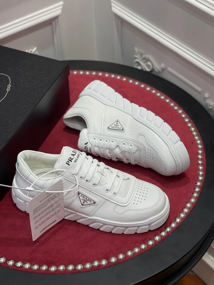 Prada-Monolith white