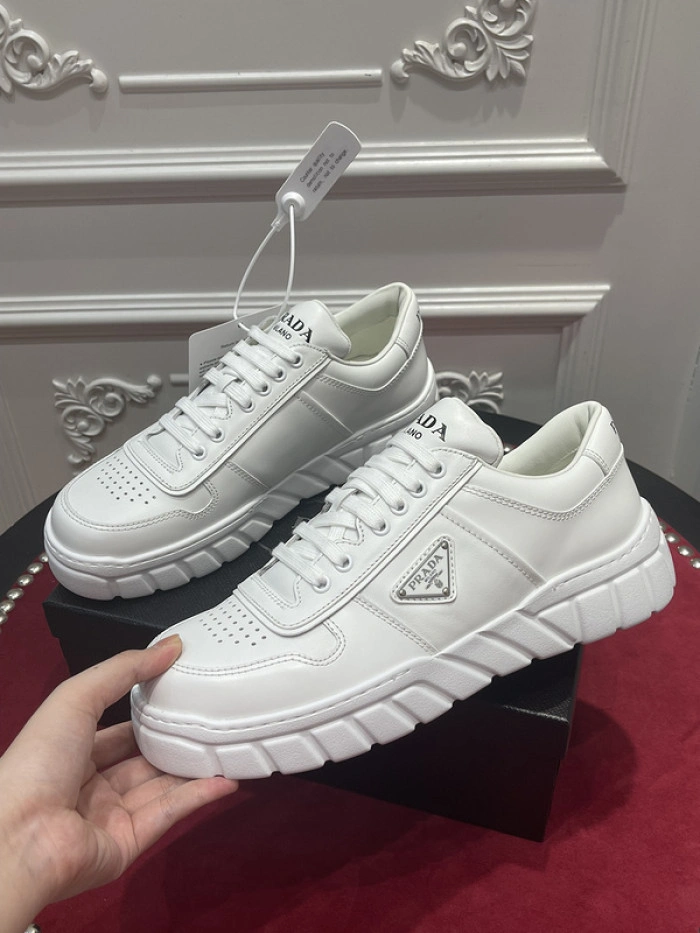 Prada-Monolith white