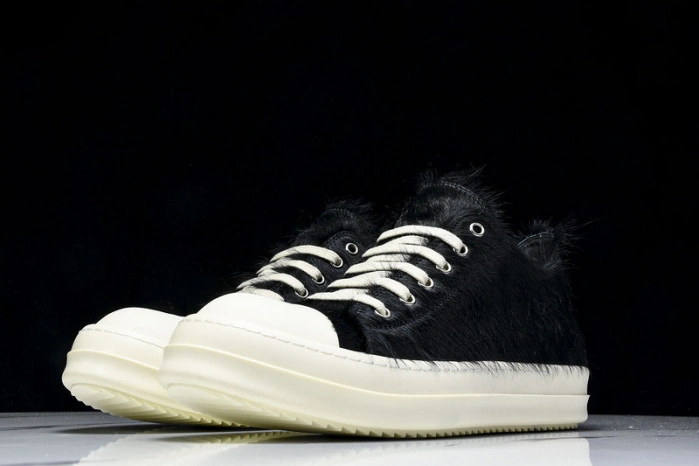 Rick Owens Sneakers (furry)