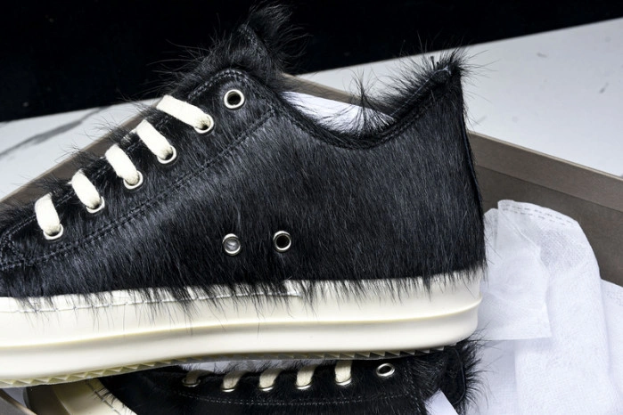 Rick Owens Sneakers (furry)