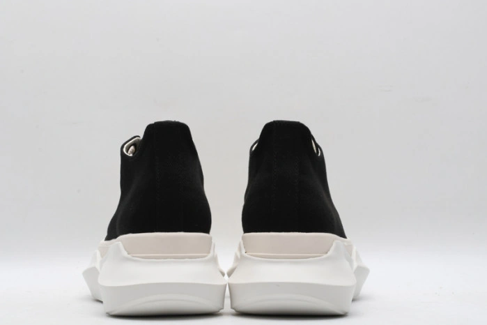 Rick Owens Sneakers