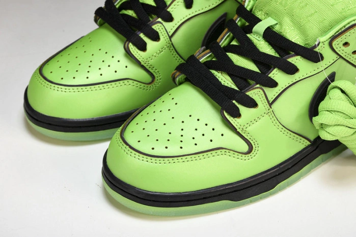 The Powerpuff Girls x Nk SB Dunk Low  FZ8319-300
