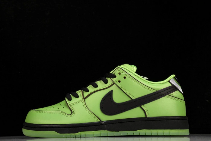 The Powerpuff Girls x Nk SB Dunk Low  FZ8319-300