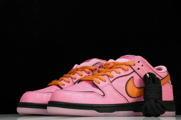The Powerpuff Girls x Nk SB Dunk Low  FZ8319-600