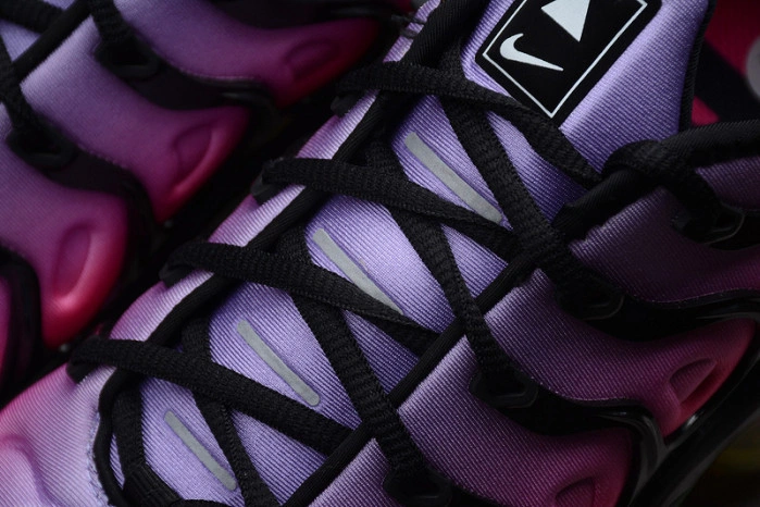 VAPORMAX PLUS BE TRUE PURPLE PULSE BLACK-PINK BLA  (W) AR4791-500
