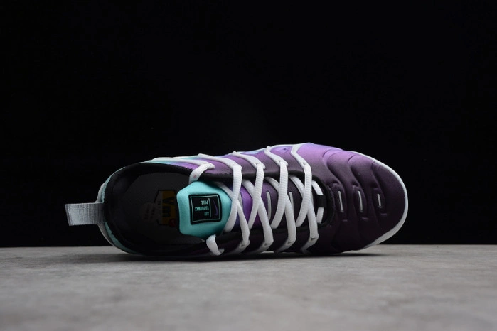 VAPORMAX PLUS WHITE FIERCE PURPLE 924453-101