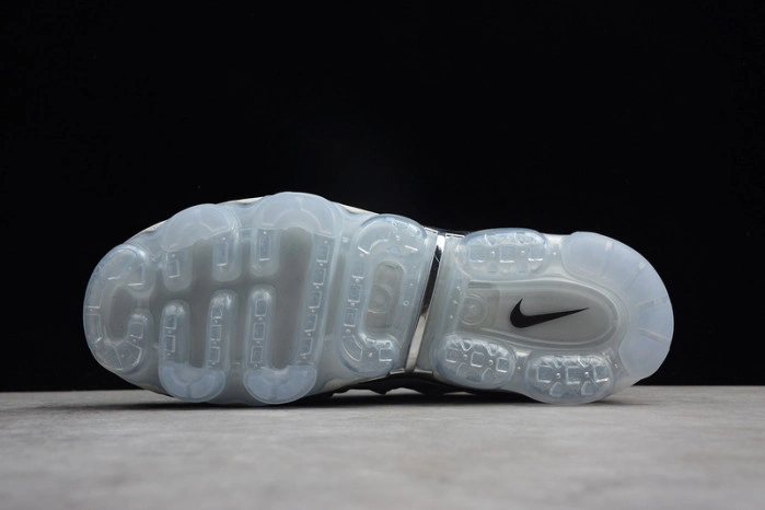 VAPORMAX PLUS WOLF GREY DARK SILVER OG00160