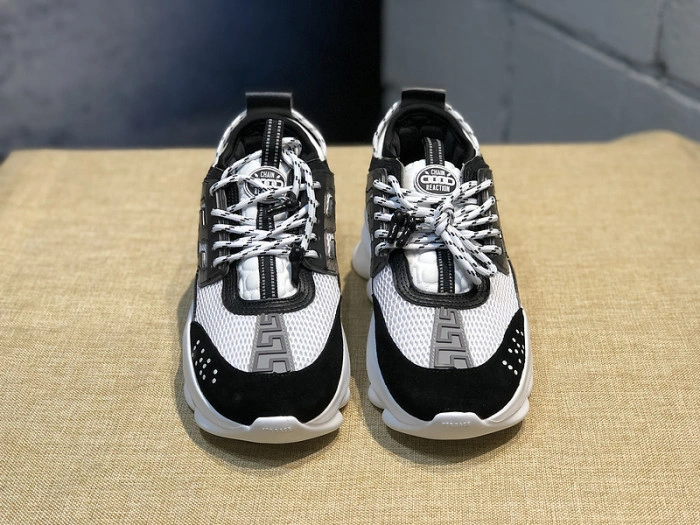 VERS CHAIN REACTION SNEAKERS