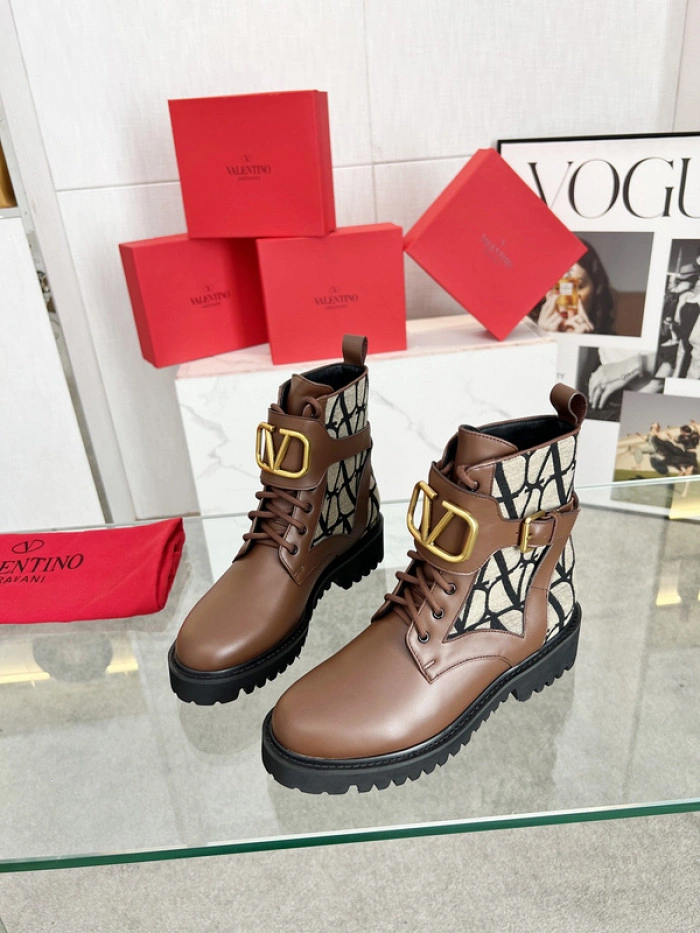 Va*lentino Boots