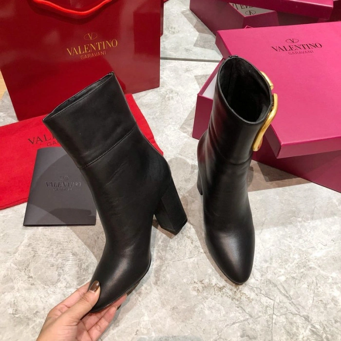 Va*lentino Boots