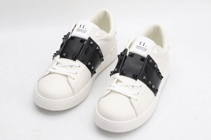 Va*lentino sneaker