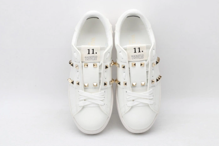 Va*lentino sneaker