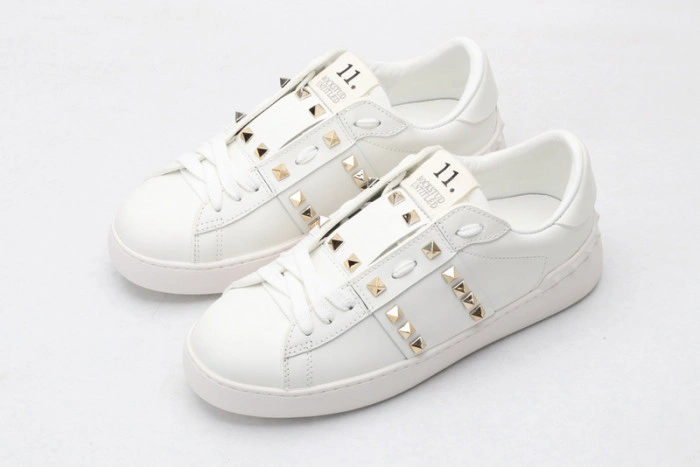 Va*lentino sneaker