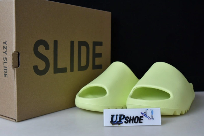 Yeezy Slide Green GX6138