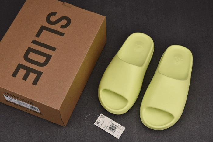 Yeezy Slide Green GX6138