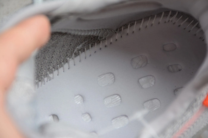 adidas Yeezy Boost 350 V2 Tail Light  FX9017