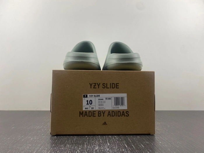 adidas Yeezy Slide Salt   ID5480
