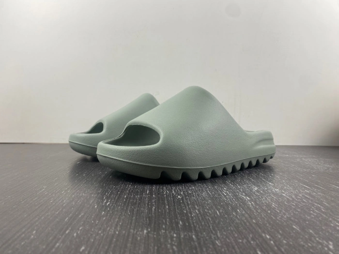 adidas Yeezy Slide Salt   ID5480