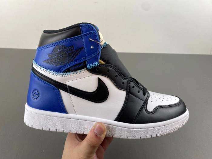 fragment x Union x Air Jordan 1    IO7847-001