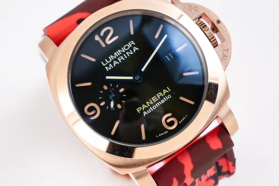 Panerai Luminor Marina Automatic Navy Blue Dial Rose Gold Case Red Camo Rubber Strap Men’s Luxury Watch StreetReady 786