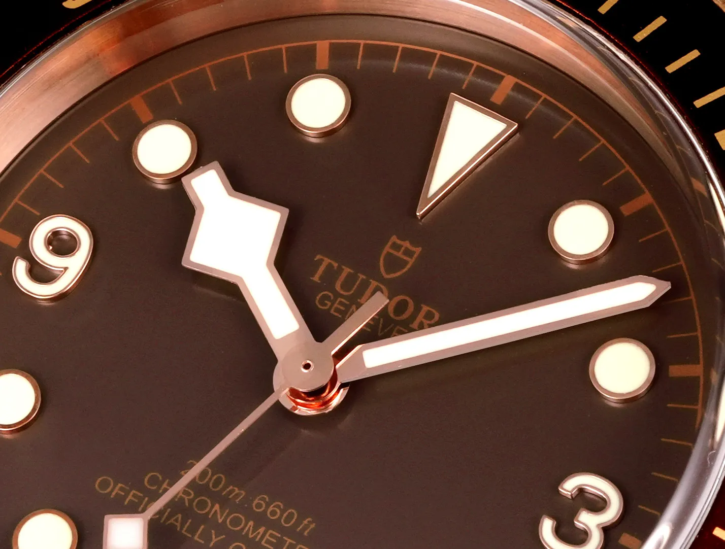 Tudor Black Bay Bronze Automatic Diver’s Watch with Black Dial and Brown Leather Strap Breathable 4282