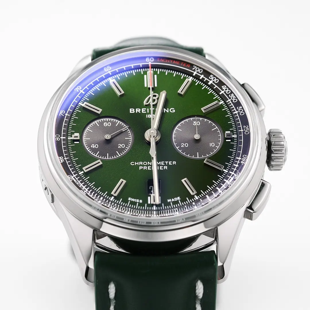 RelaxedFit OM Factory Breitling Premier B01 Chronograph Green Super Clone Watch – High-Quality Replica 2530