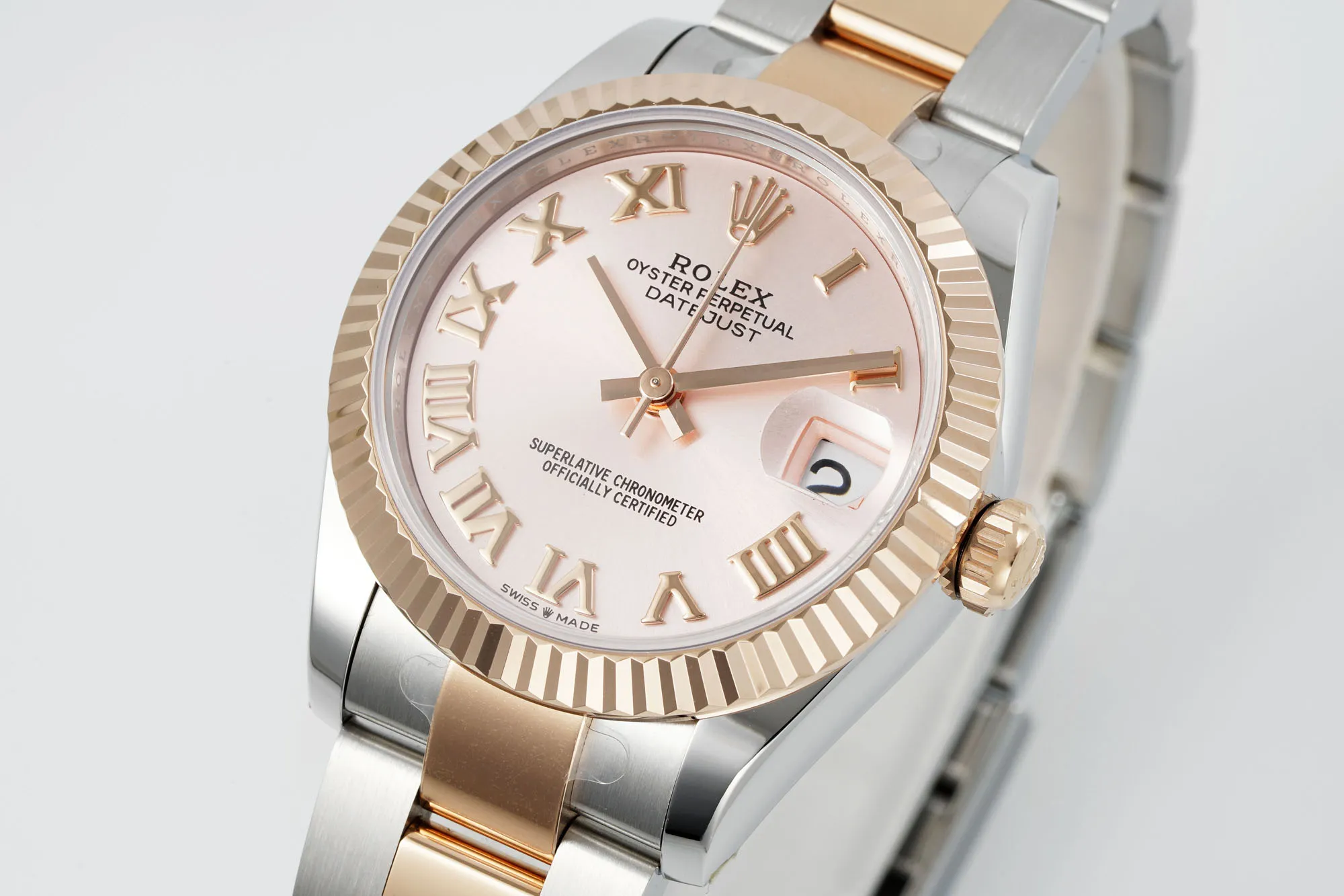 AR Factory Rolex Datejust 31mm Pink Roman Dial Two-Tone Oystersteel and Yellow Gold Ladies Watch Effortless 4924