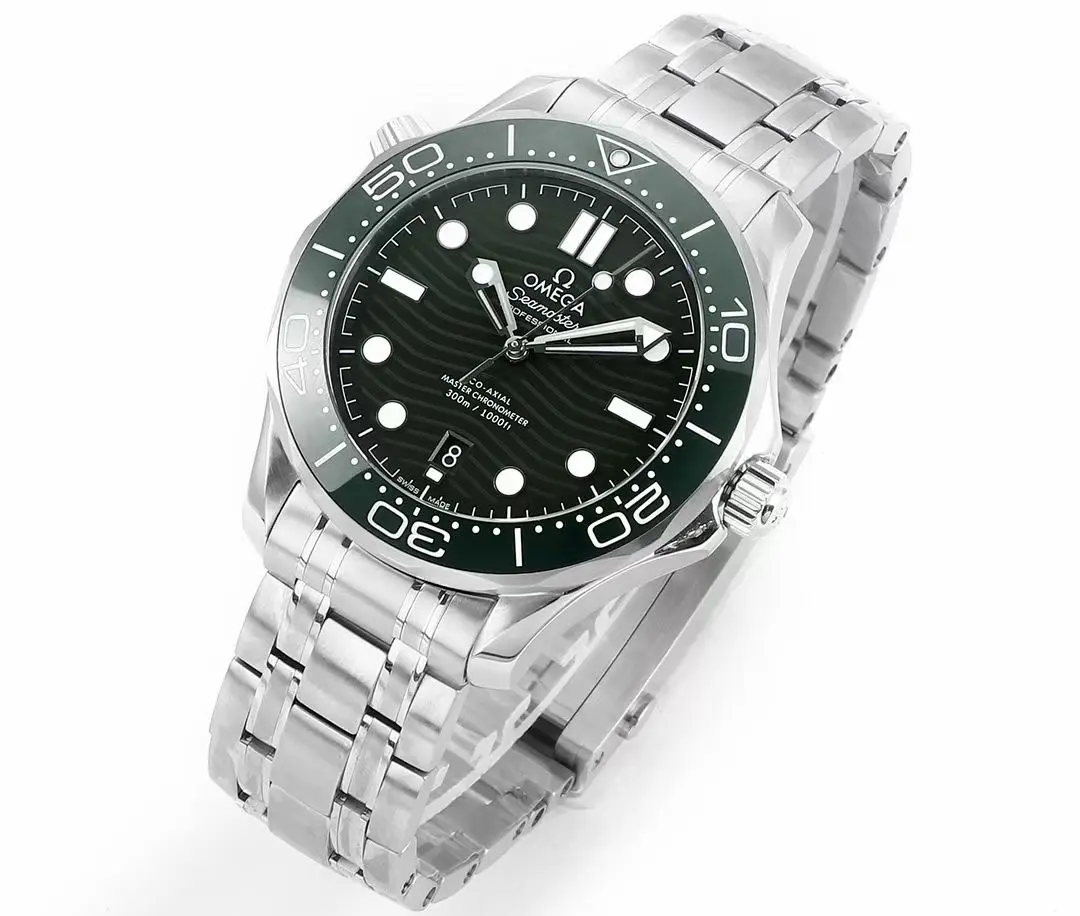 ZF Factory OMEGA Seamaster Planet Ocean 600m Co-Axial Master Chronometer 42mm Diver’s Watch – Black Ceramic Bezel, Stainless Steel Bracelet by VSF Watches Brand Compact 517