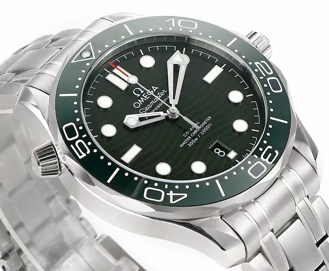 ZF Factory OMEGA Seamaster Planet Ocean 600m Co-Axial Master Chronometer 42mm Diver’s Watch – Black Ceramic Bezel, Stainless Steel Bracelet by VSF Watches Brand Compact 517