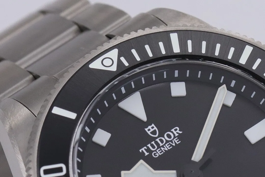 ZF Factory Tudor Pelagos FXD Black Dial Titanium Case Stainless Steel Bracelet Men’s Automatic Dive Watch Thermal 4295