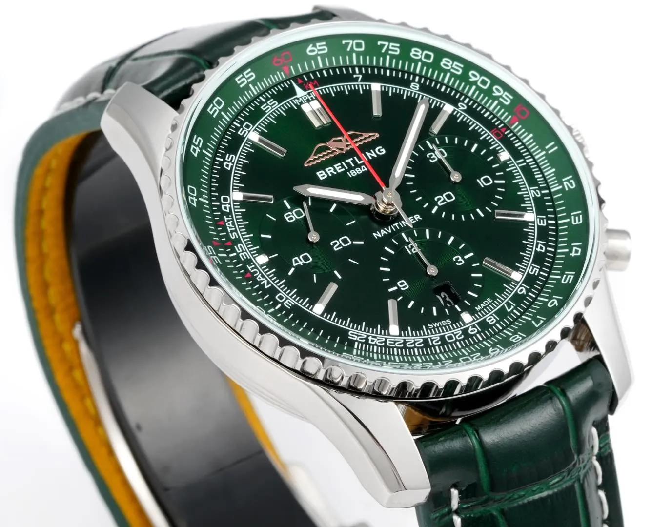 Vibrant BLS Factory Breitling Navitimer Chronograph Green Dial Leather Strap Aviation Watch 5556
