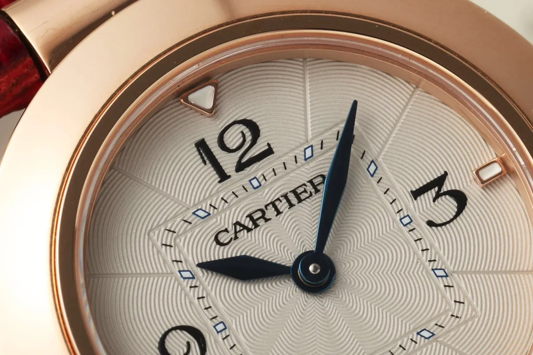 GoAnywhere AF Factory Cartier Pasha de Cartier Rose Gold Case Red Alligator Leather Strap Women’s Quartz Watch with Sapphire Crystal 5404